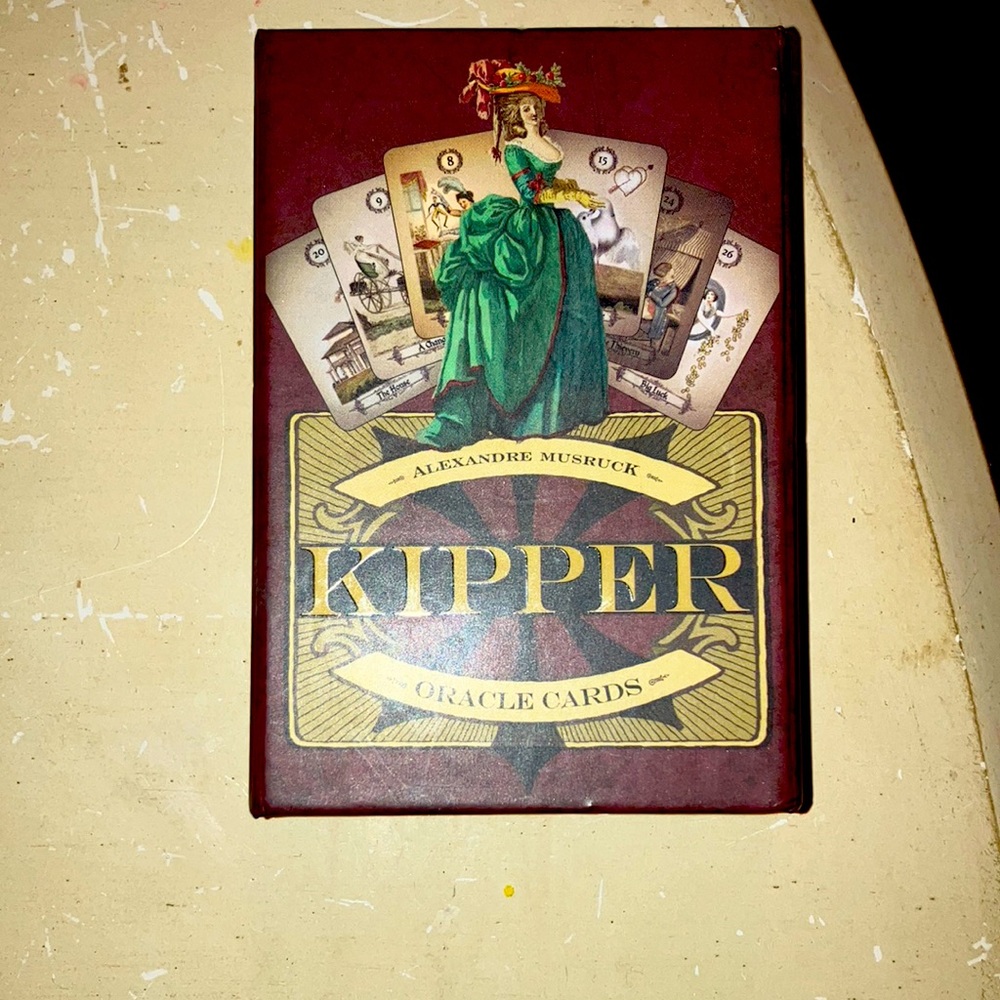 Kipper divination deck.